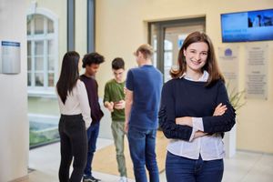 Erwarte spannende und zahlreiche Karrieremöglichkeiten mit persönlicher Unterstützung durch das WHU Career Center.